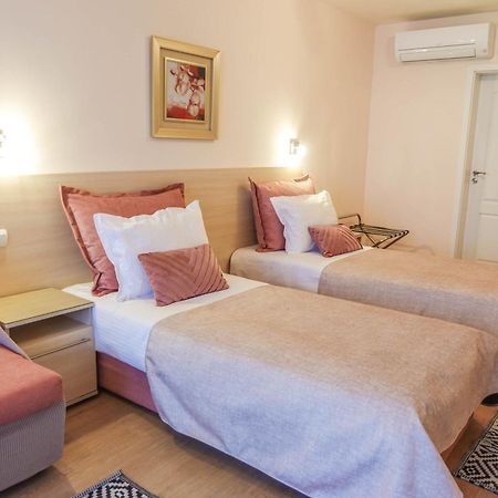 Hotel Acropolis Varna Extérieur photo