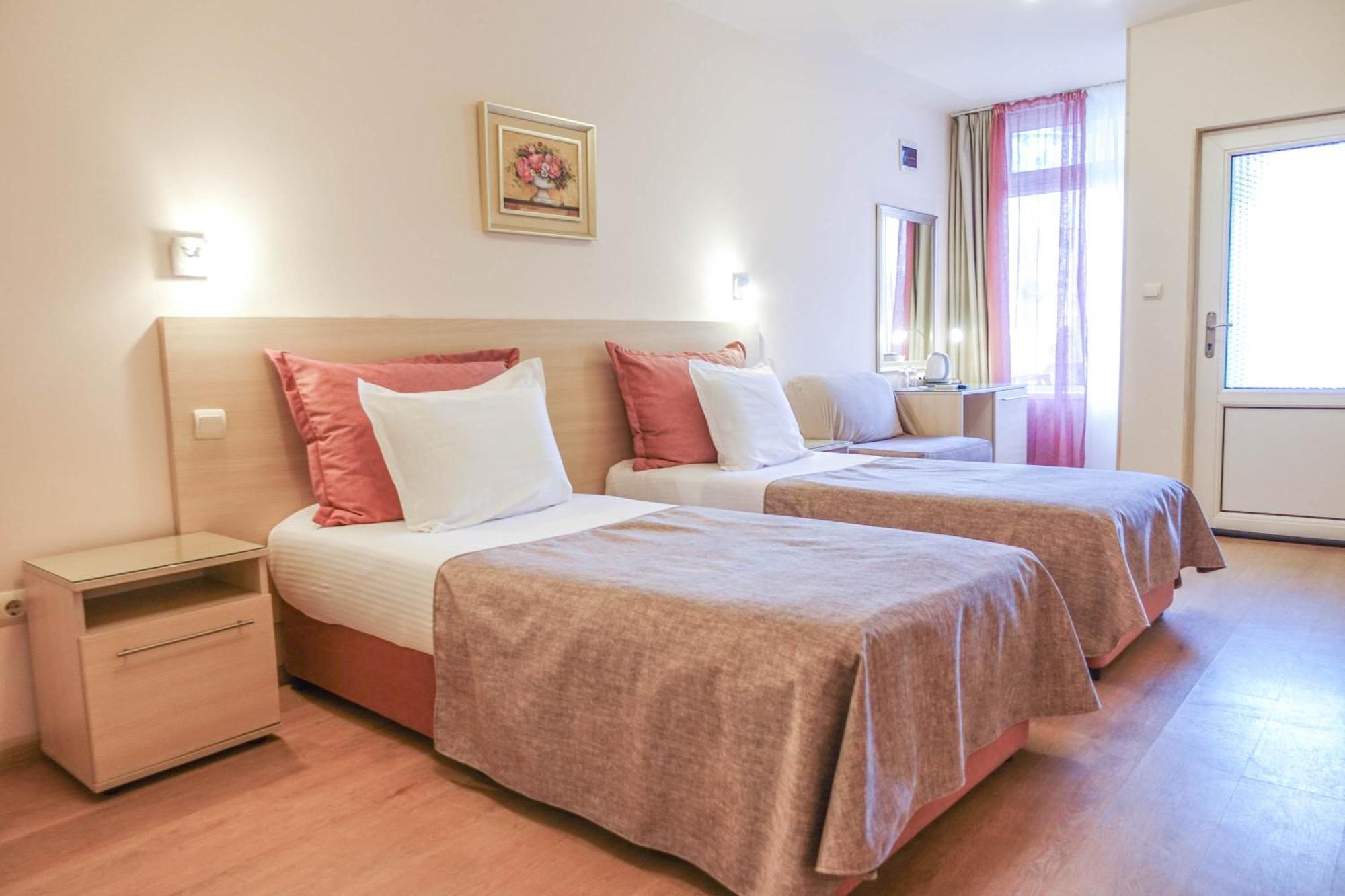 Hotel Acropolis Varna Extérieur photo
