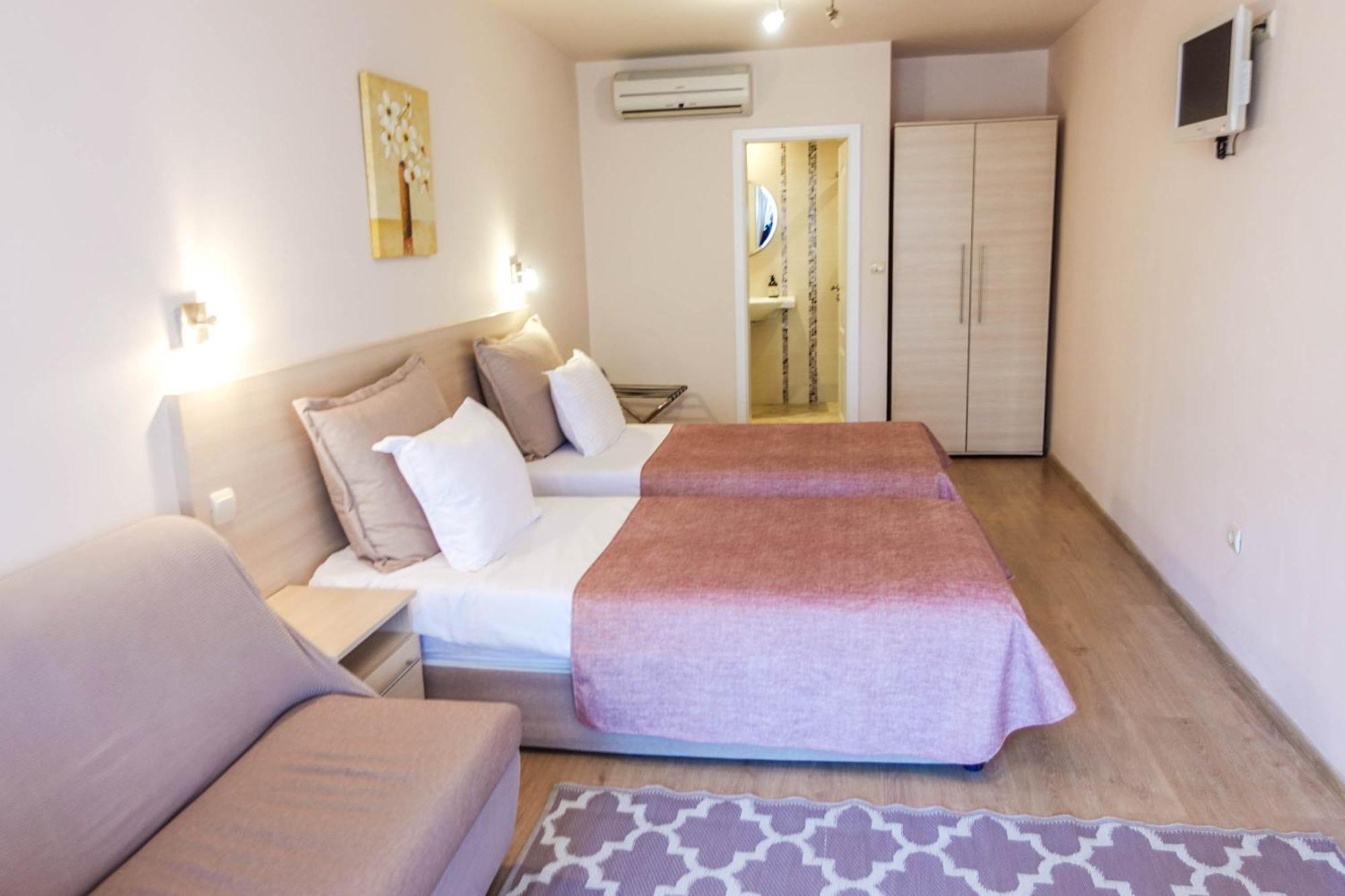 Hotel Acropolis Varna Extérieur photo